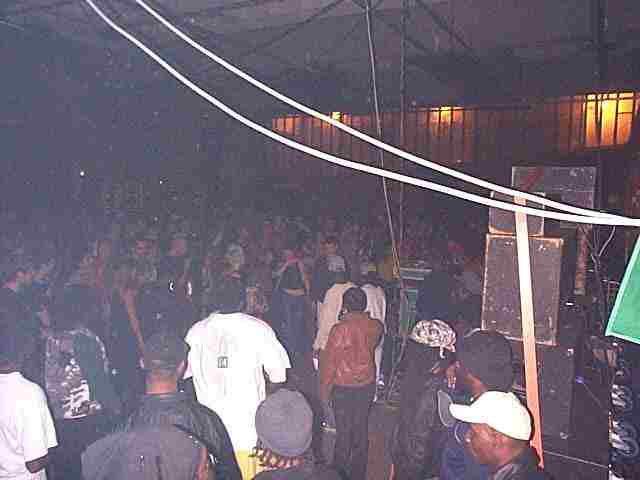Crowd-a-people arriving at Brixton......